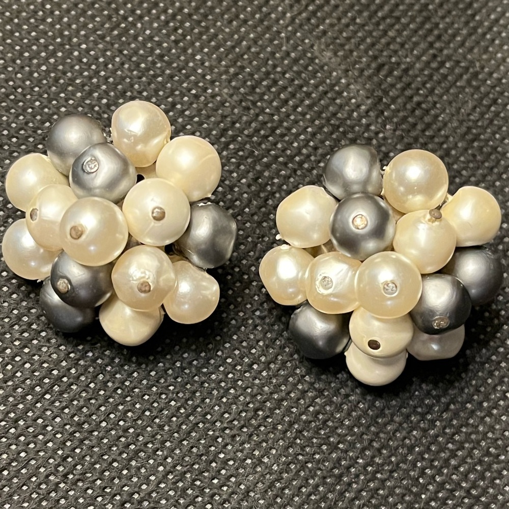 Lacuna Vintage Earring